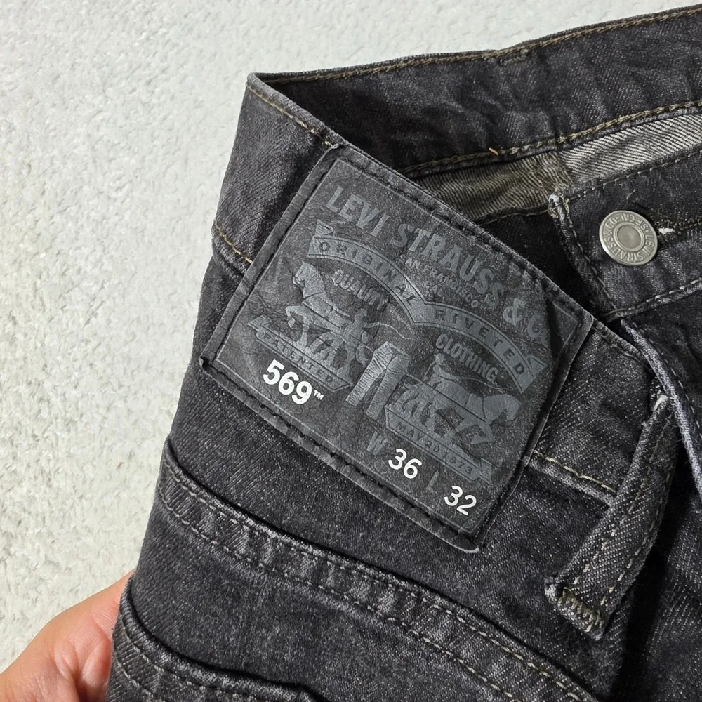 Levi Jeans Mens 36/32 Black 569 Loose Straight Stretch Denim Pants